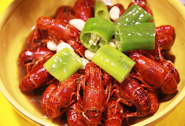 Xuyi opens its 24th crayfish festival