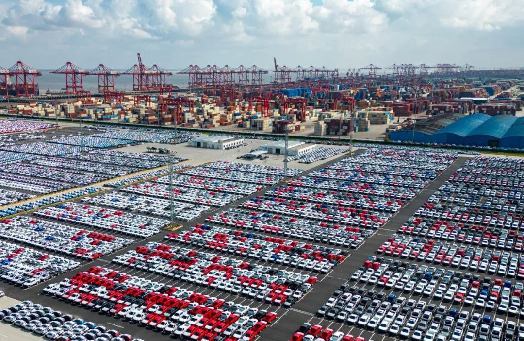 Taicang Port reaches 100 million tonnes of foreign trade cargo in 10 months