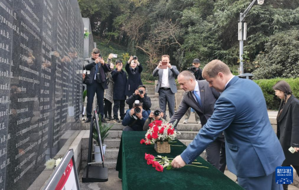 Nanjing unveils list of Soviet Union anti-Japanese aviation martyrs from WWII