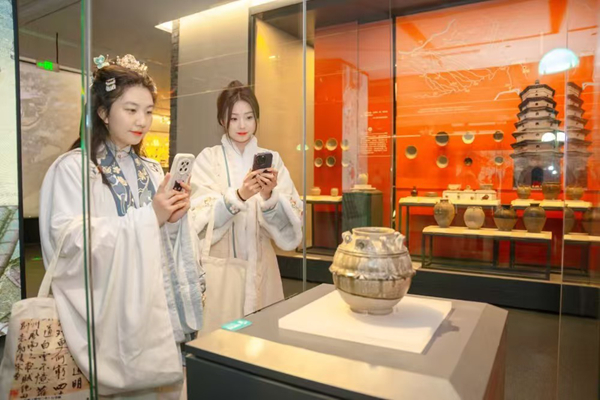 Jiangsu ranks first nationally with 140 mln museum visitors