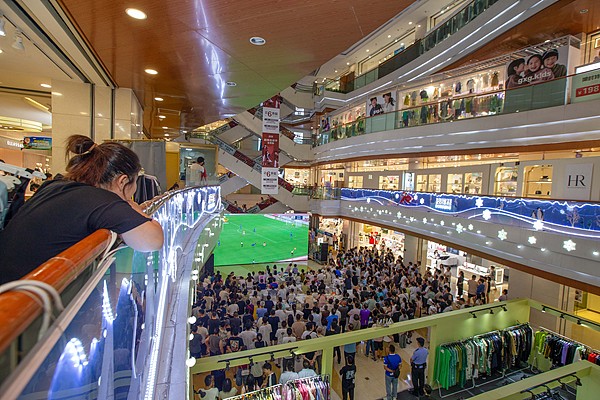 Jiangsu City Super League boosts service revenue by nearly 38 bln yuan