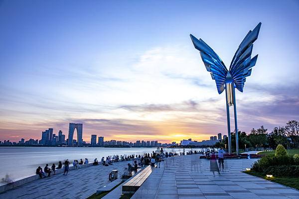 Jiangsu's actual foreign investment leads nationwide