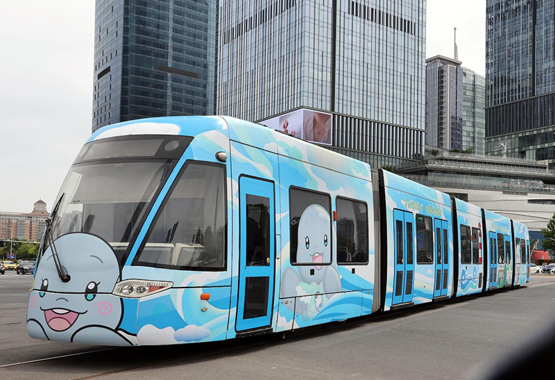 Yangtze finless porpoise-themed tram debuts in Nanjing