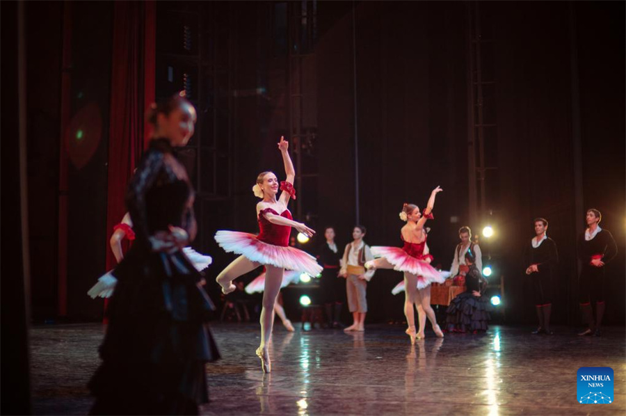French ballet captivates Chinese audiences