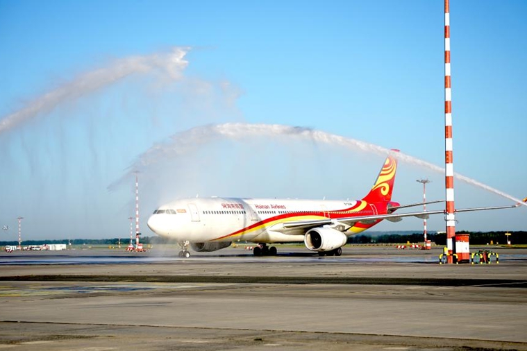 Direct flights resume between Beijing, Prague