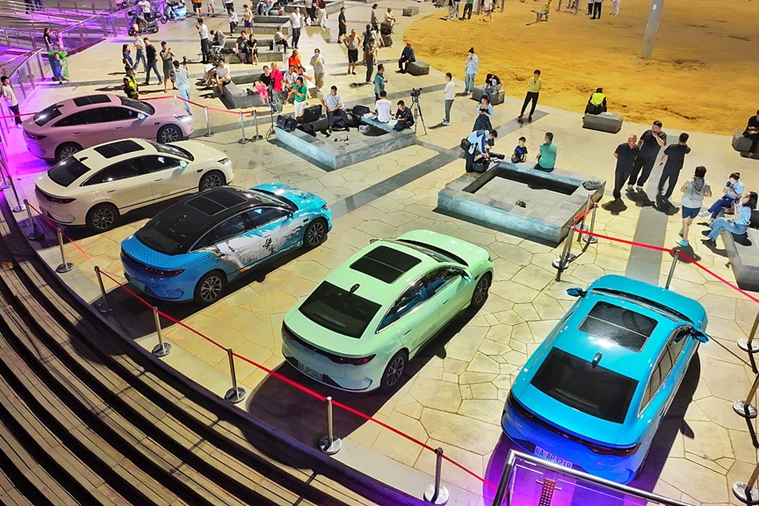 China's auto industry association warns against destructive 