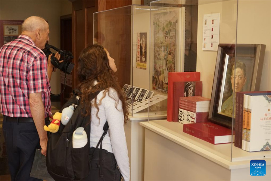 Exhibition: Renowned Peking Opera artist Mei Lanfang and the U.S.