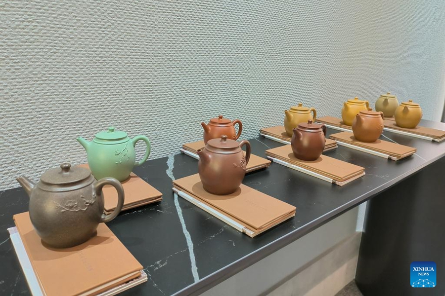 600-year-old dragon kiln keeps tradition alive