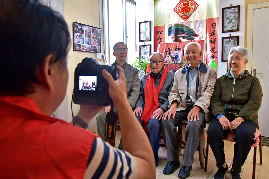 Chongyang Festival celebrated in Jiangsu | ENGLISH.JSCHINA.COM.CN